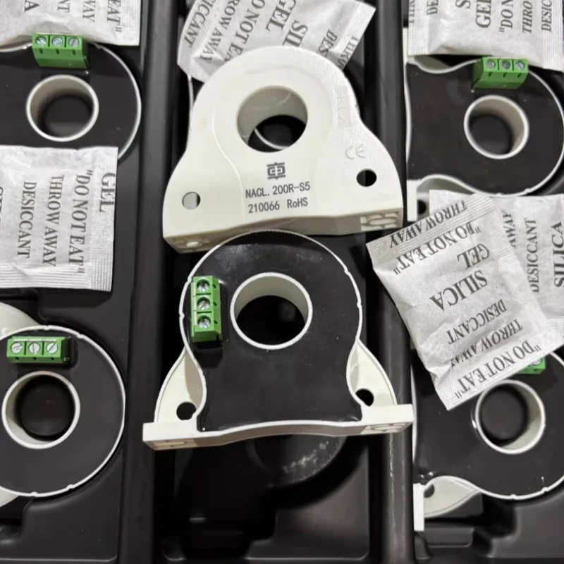 NACL. 200R-S5 Ningbo CRRC Times Sensor Current Transformer