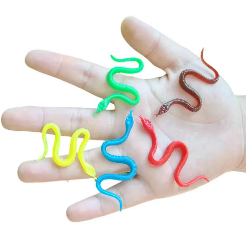 Mini serpent jouets Reptile animaux figurines faux serpent Gag cadeaux drôle effrayant farces accessoire Halloween décorations cadeaux de fête