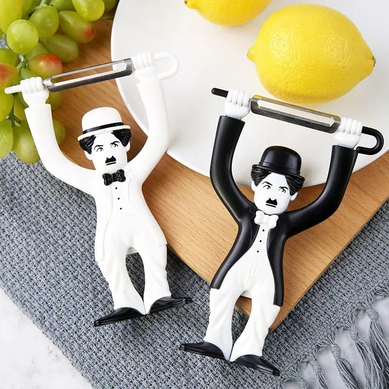 Creative Plastic Characters Peeler Fruit Vegetable Potato Chaplin Cutter Knife Cooking Tools Kitchen Gadgets Accessories 1pc