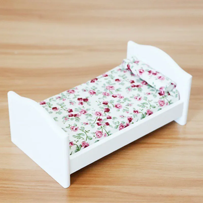 

1/12 Dollhouse Miniature Wooden Single Bed Mini Bedroom Furniture Model Toys Doll House Accessories Decoration OB11