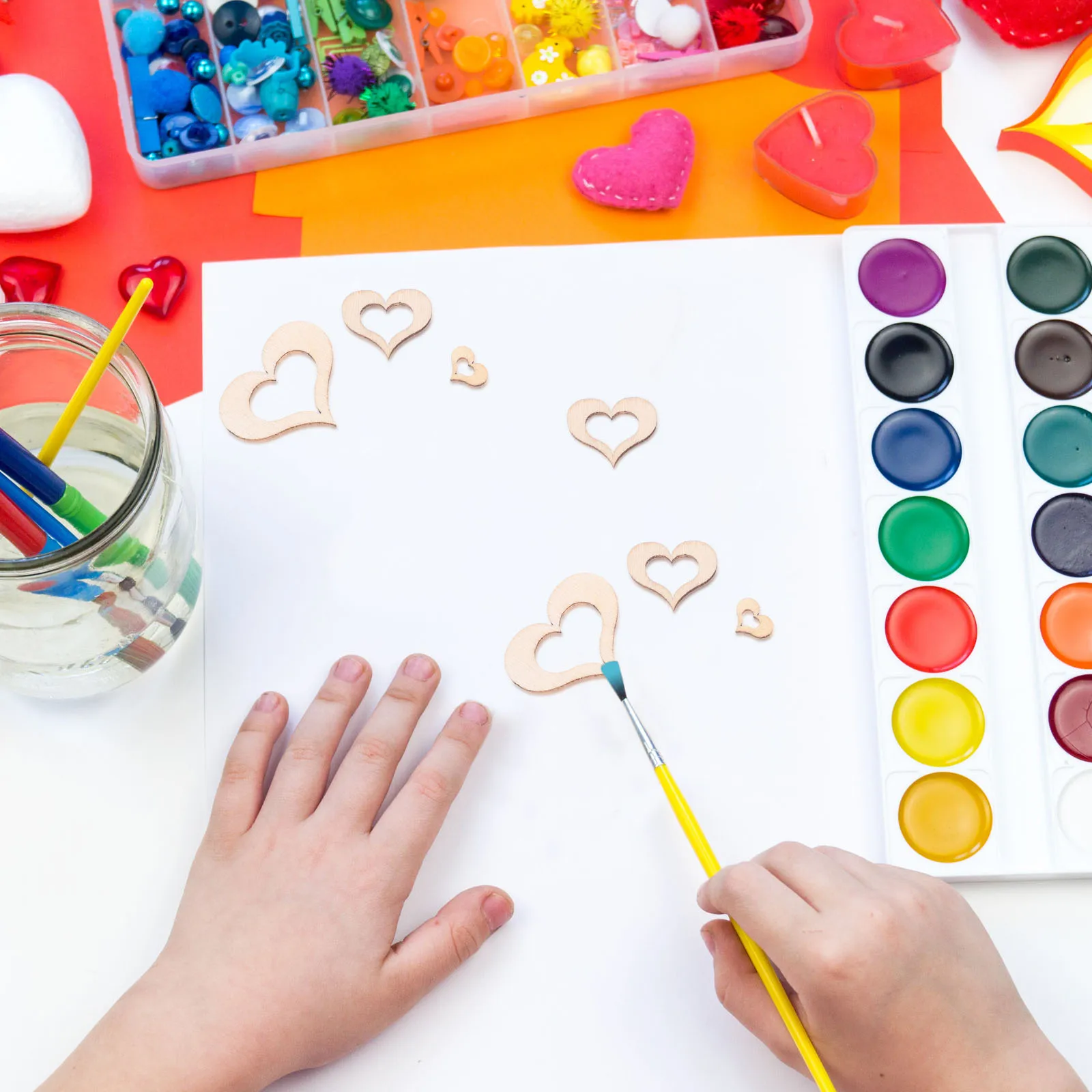 

300pcs Heart Shaped Cutouts Unfinished Wooden Slices Diy Crafts For Painting Home Decor Graffiti Chips Smooth Edges Wood