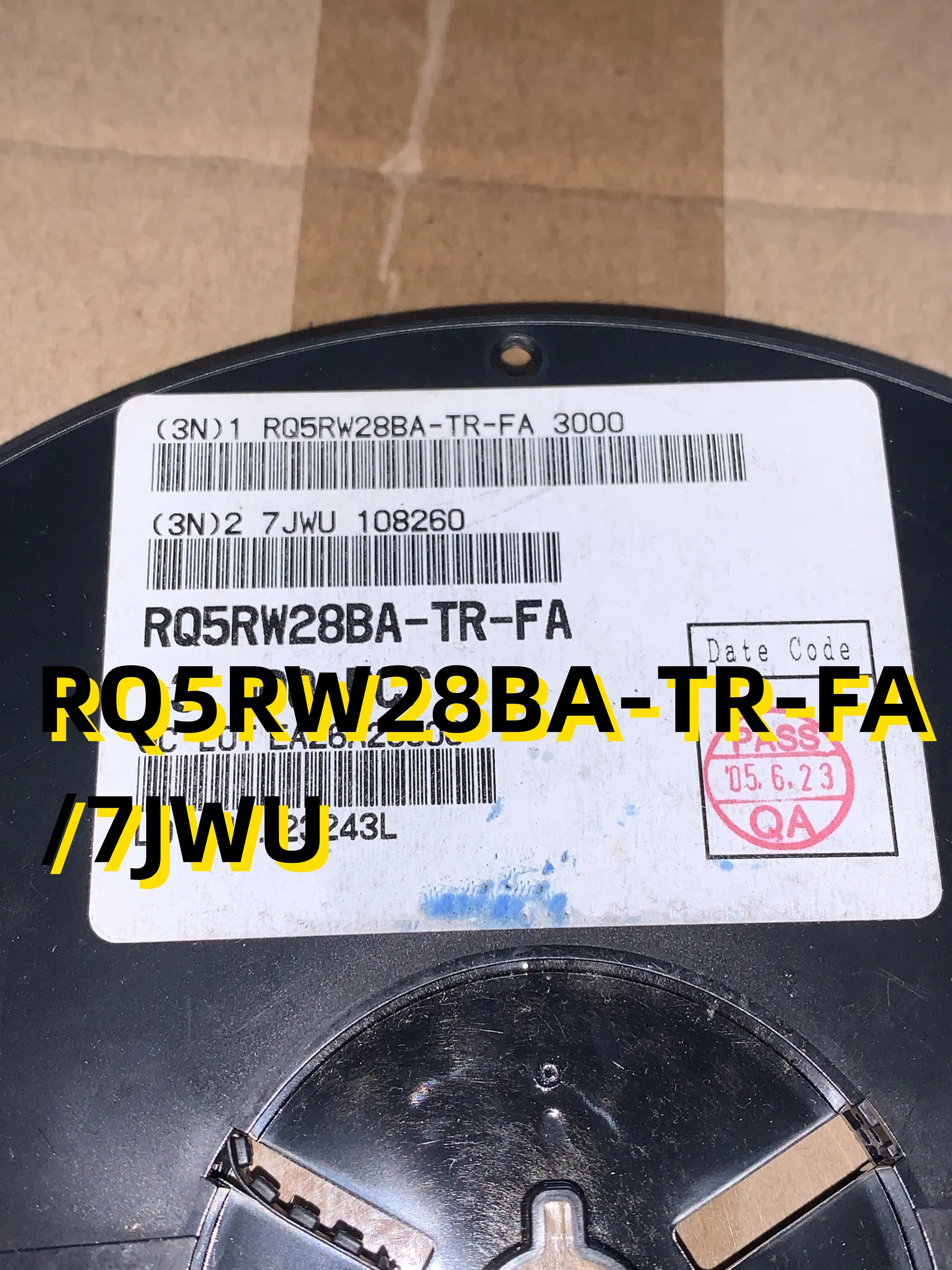 

10шт RQ5RW28BA-TR-FA /7JWU