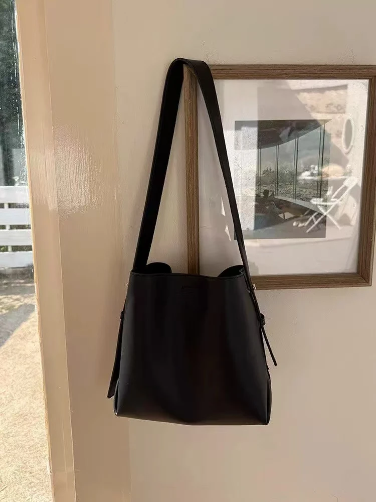 2026 New Women's Large Capacity Tote Bag Commute Early Eight Crossbody Handheld Shoulder Bag Trendy PU Leather Casual Simple ...