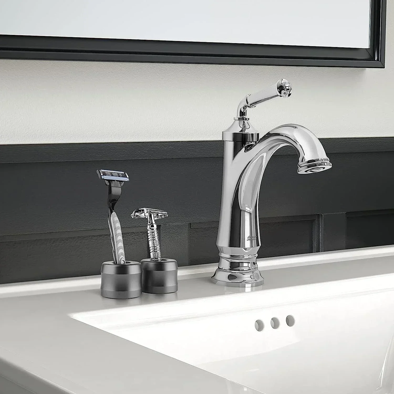 Safety Razor Stand, Aluminum Alloy Men's Shaving Stand for Bathroom Countertops Men's Metal Manual Beard Shaver Holder