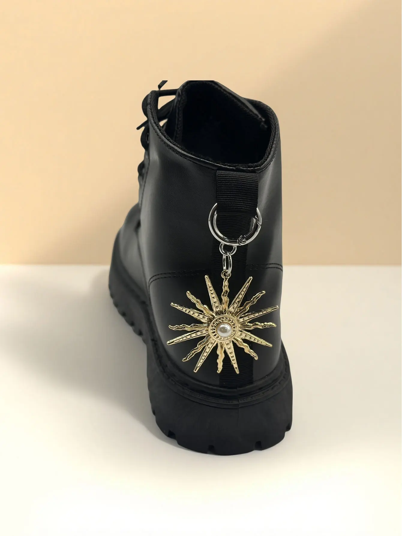 زوج واحد من زينة عباد الشمس من اللؤلؤ القوطي، يمكن استخدامه لتزيين الأحذية بنفسك، أبازيم الأحذية، أزياء الحفلات، للرجال والنساء P