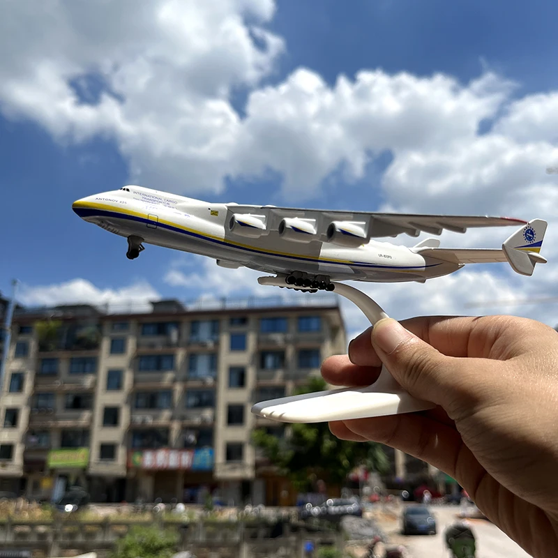 20cm 1/400 Alloy Antonov 225 An-225 Mriya Airplane Metal Model an225 Collection Toys mrija UkraineTransport  Dream AN 225 plane