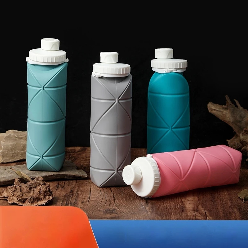 

Home Silicone Bluey Folding Water Bottle Outdoor Sports Camping Water Bottle Creative Gift Portable Cycling Travel Cup Tumbler