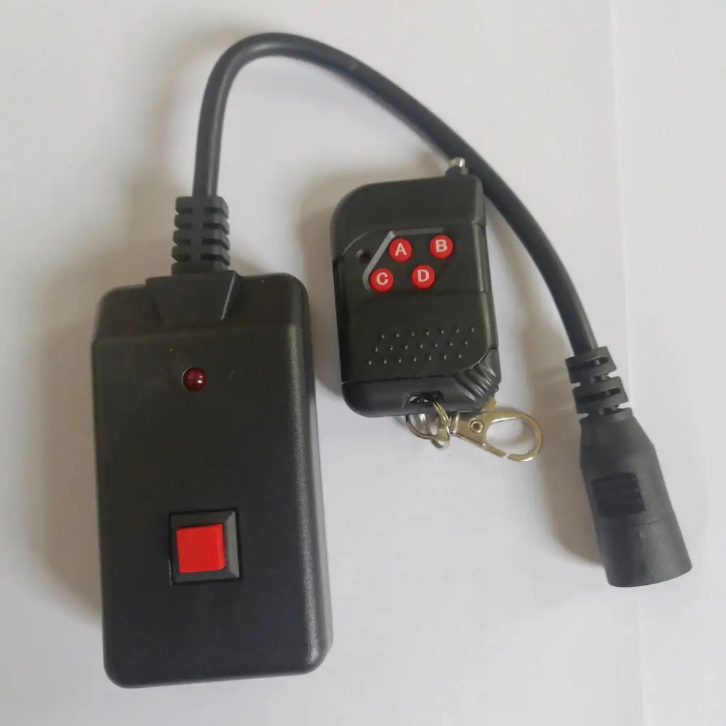 

Portable Black Wireless Controller Fog Machine Remote 3 Pins for Stage Light Smoke Generator