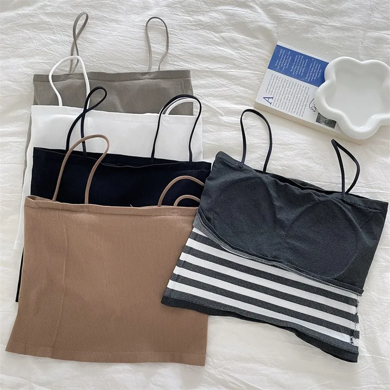 توب نسائي صيفي مخطط بحمالات وتصميم ملفوف حول الصدر، مصنوع من النايلون، مريح وقابل للتنفس