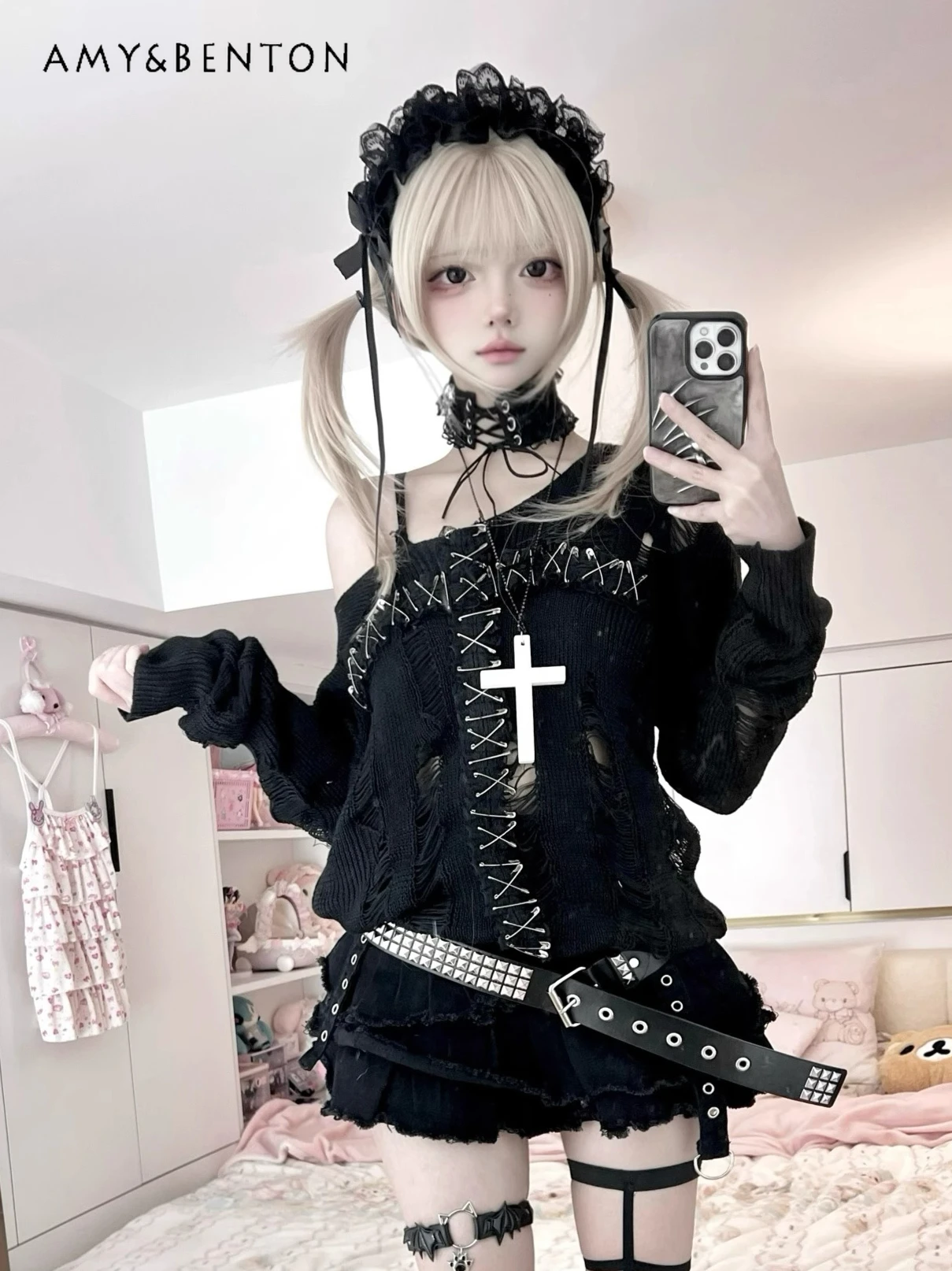 

Original Subculture Goth Ripped Lace Punk Style Ripped Cross Embroidery Sweater Women Street Hot Girl Y2K Oversized Pullover