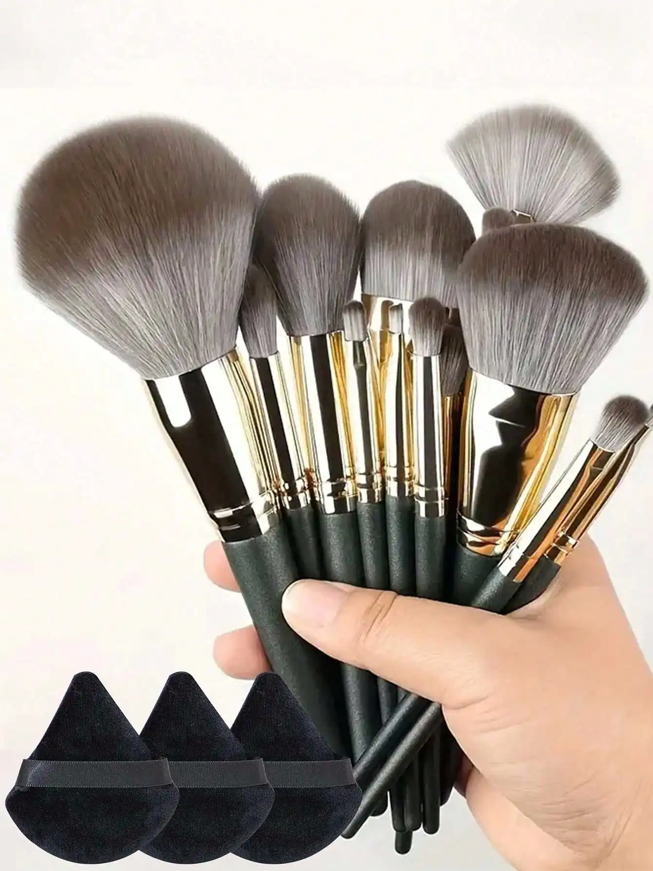 14pcs Pro Makeup Brush Set, Soft Hair Non-Shedding Eye Shadow Brushes, Contouring Brush, Blush Brush, Makeup Brush Set For Beginners With 3pcs Makeup Sponge Blender,