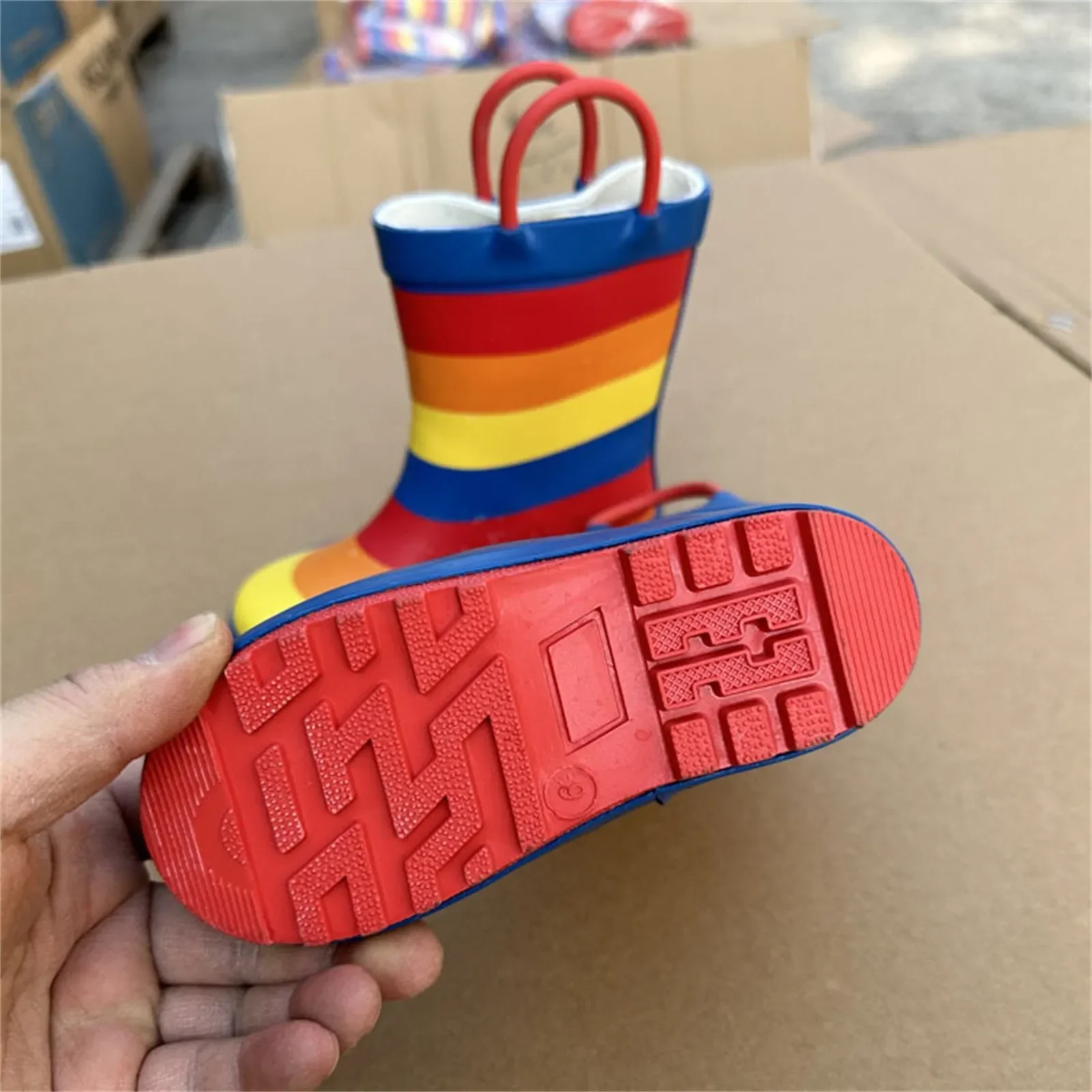 Outdoor Rubber Non-Slip Kids Rain Boots High Quality Waterproof Rain Shoes Classic Rainbow Comfortable Children Rainboots