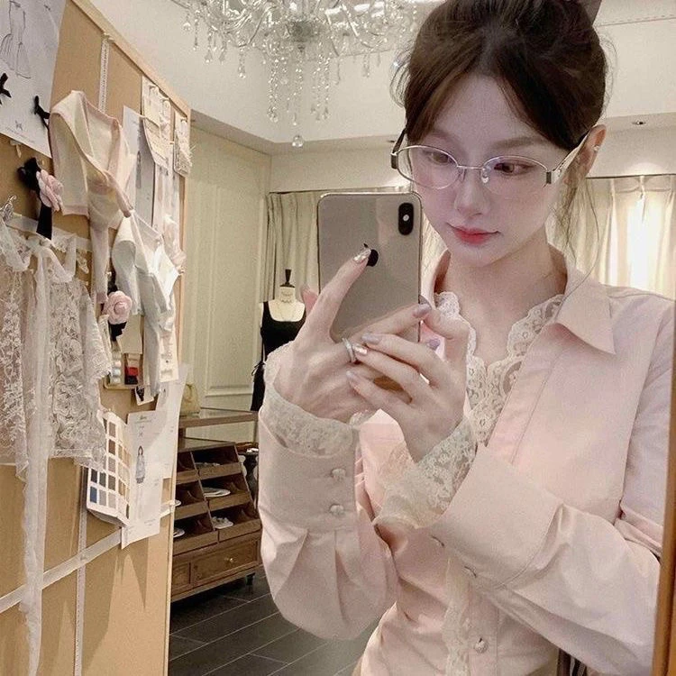 

Sweet Style Lace Trim Shirt Hollow out Bridesmaid Long Sleeve Slimming V-Neck Gored Waist Design Fashionable Women's Shirt