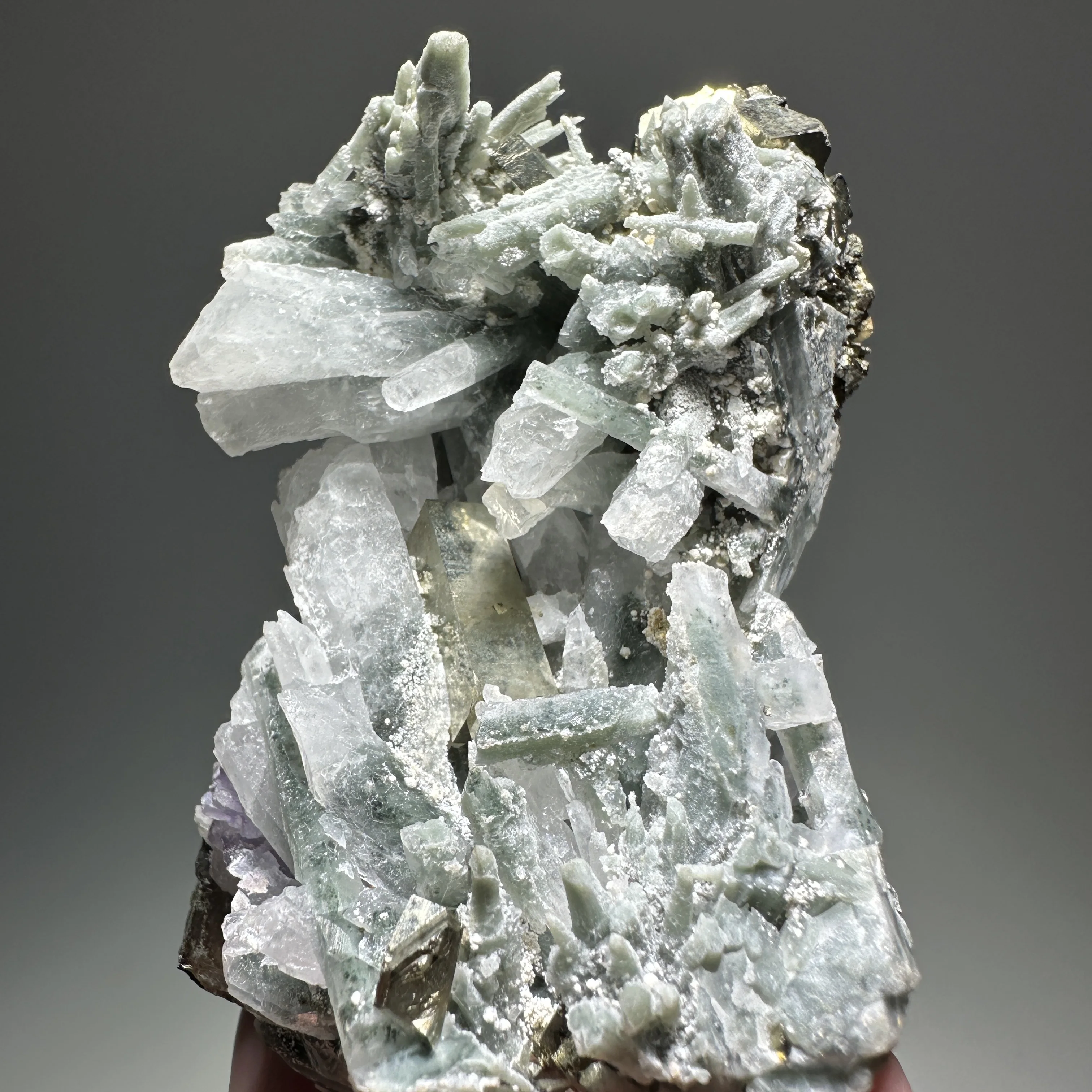 Natural Green Chlorite Quartz Cluster Fluorite Pyrite Symbiotic Mineral Specimen Crystal Healing Home Decor