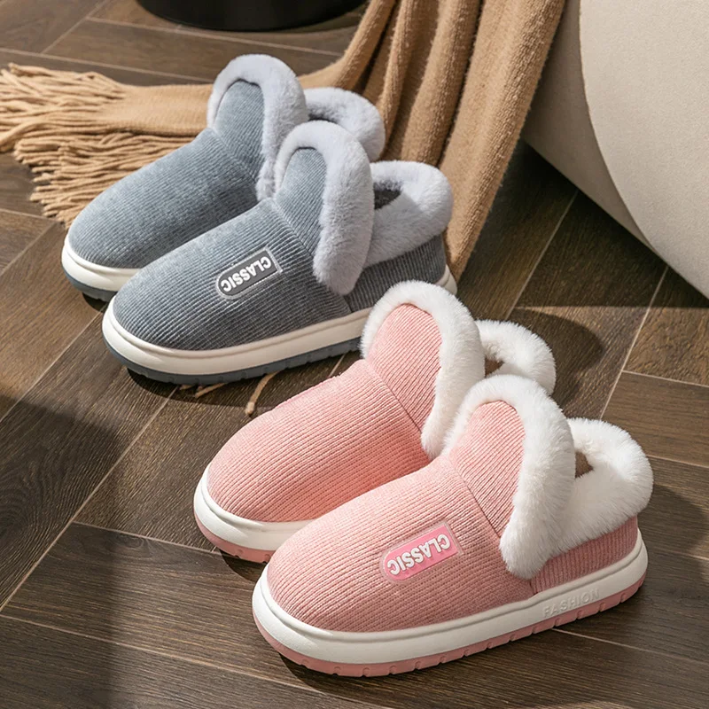 

Мужские термочеревики на высоком каблуке с цветными блоками на толстой подошве для уличных и домашних зимних тапочек