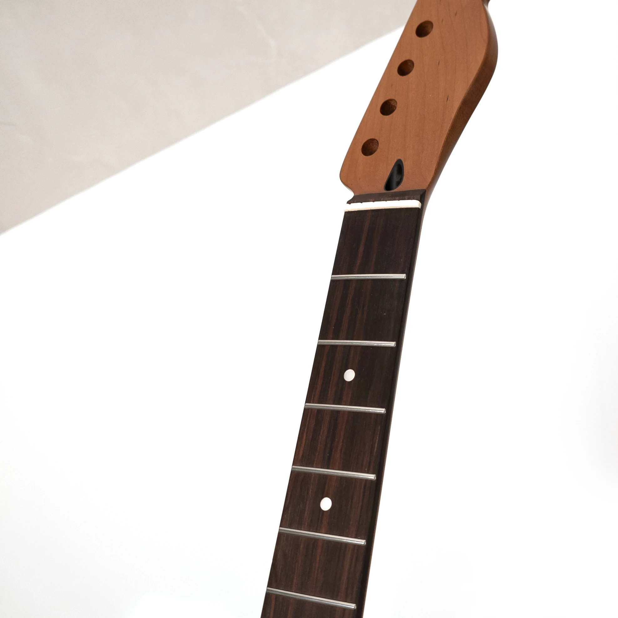 Electric Guitar Neck Roasted Maple Neck Rosewood Fingerboard Modern C Profile 22 Stainless Steel Frets 25.5 Inch Scale Length