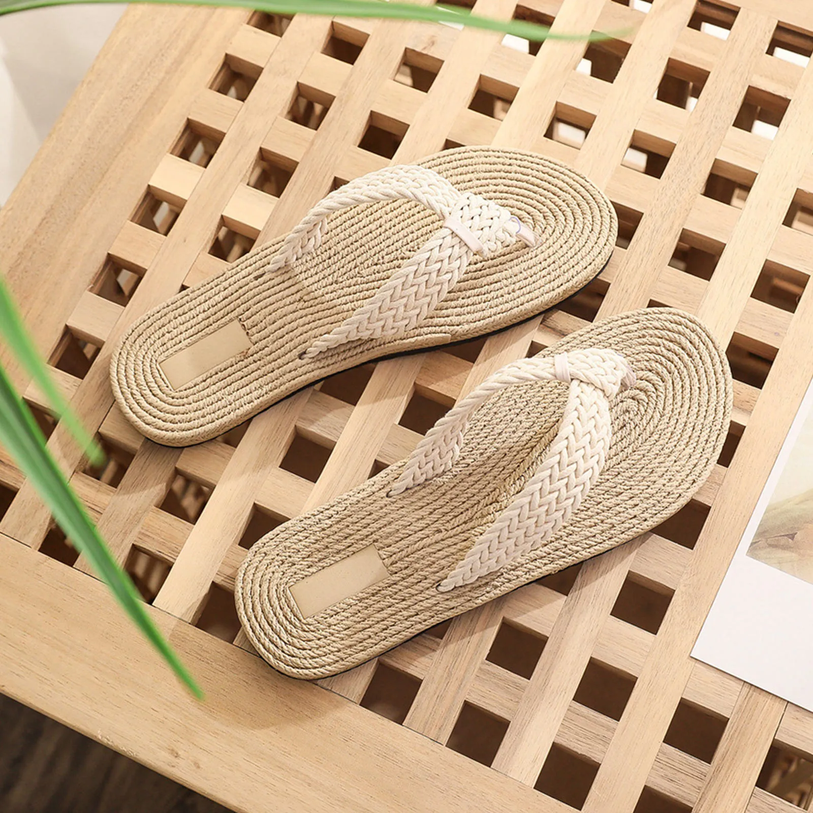Beach Flip Flops Women Flat Bottom Thong Slippers Imitation Hemp Rope High Quality Jandal Sandals Women