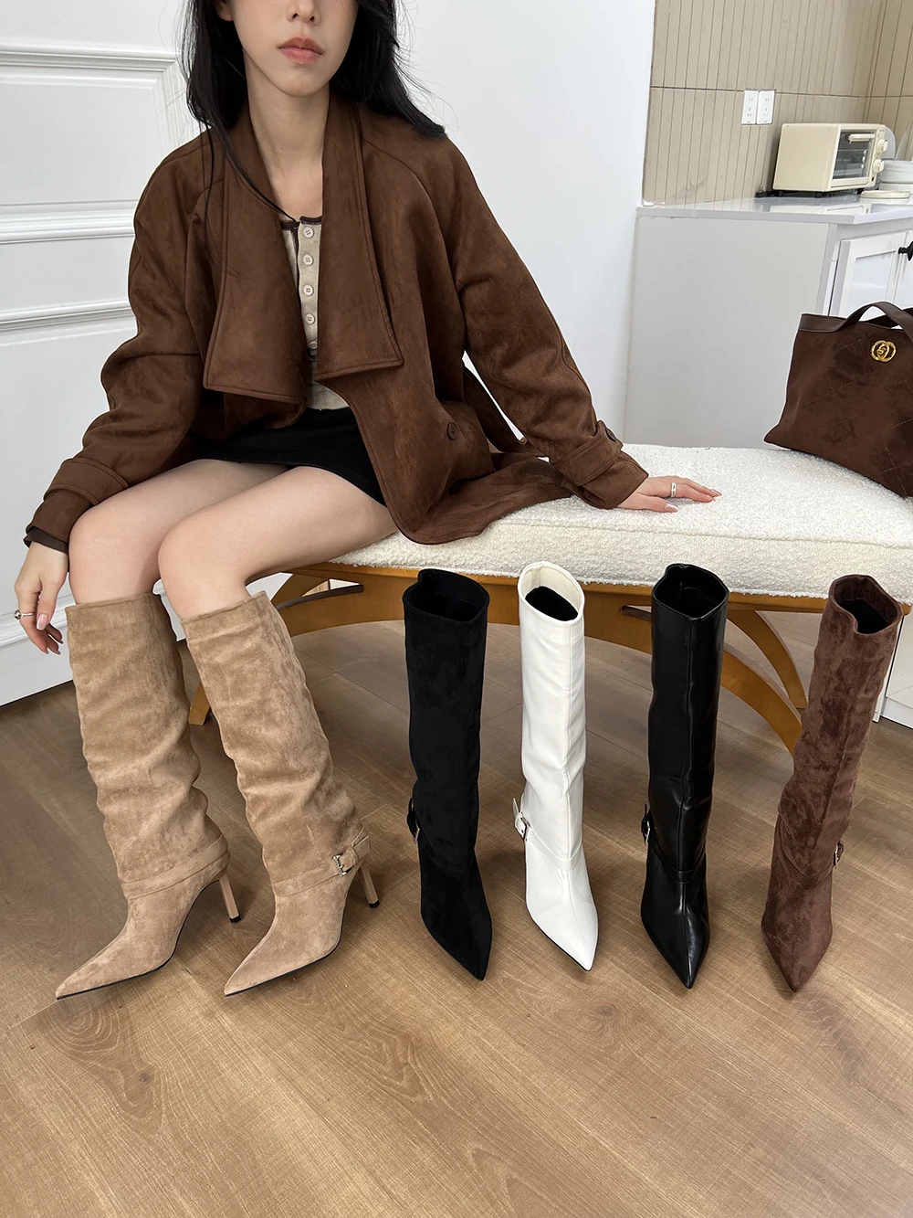 Pointed Toe Women K… - image