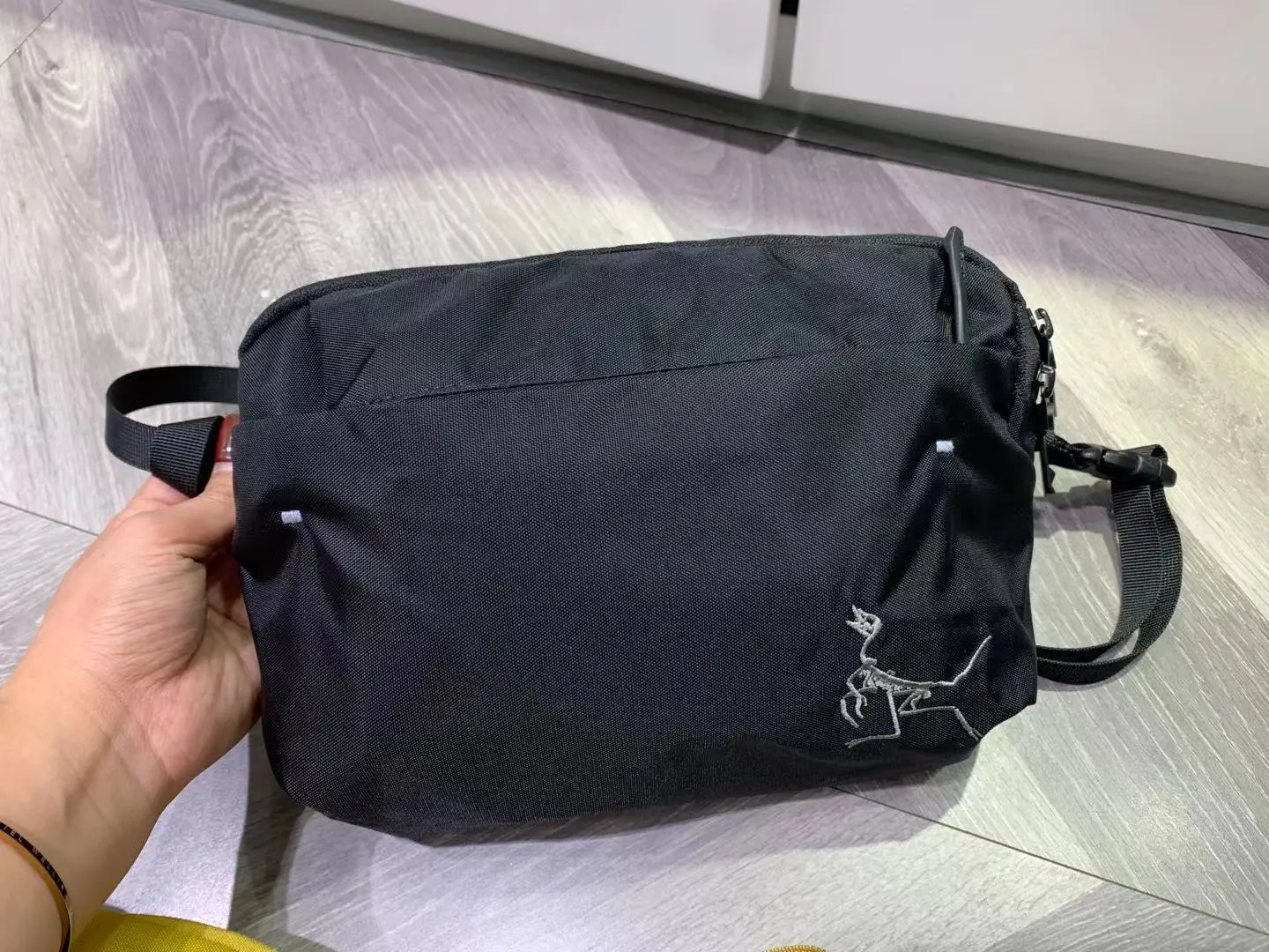 Bolsos cruzados multiusos Unisex, bolsos ligeros para deportes de ocio al aire libre, hueso de pájaro, nuevo