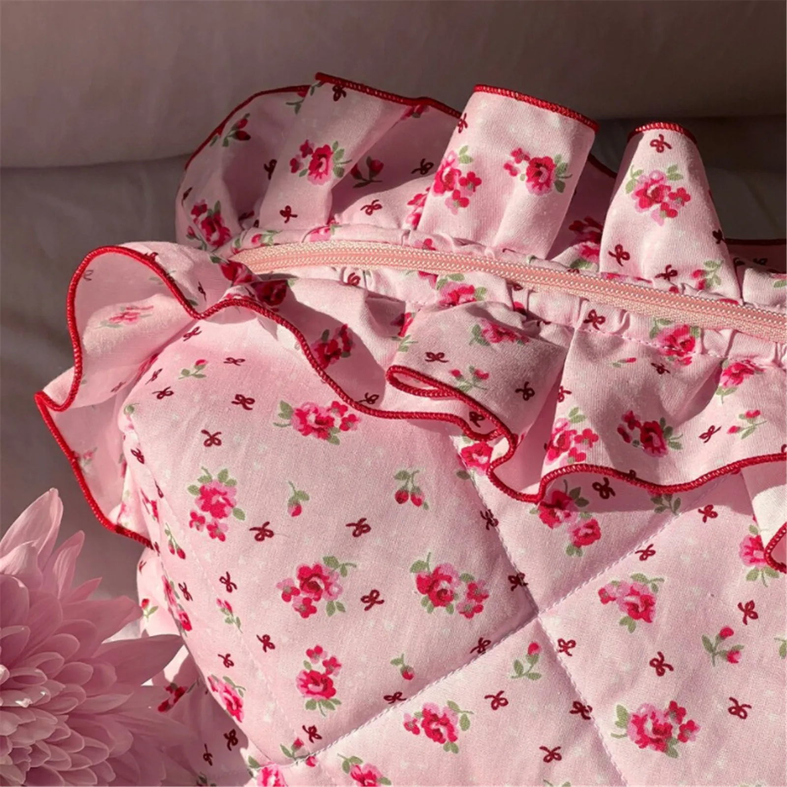 Women Ruffle Floral Cosmetic Bag Zipper Wash Bag Makeup Organizer Large Capacity Storage Bag Travel Toiletry Bag Pencil Case