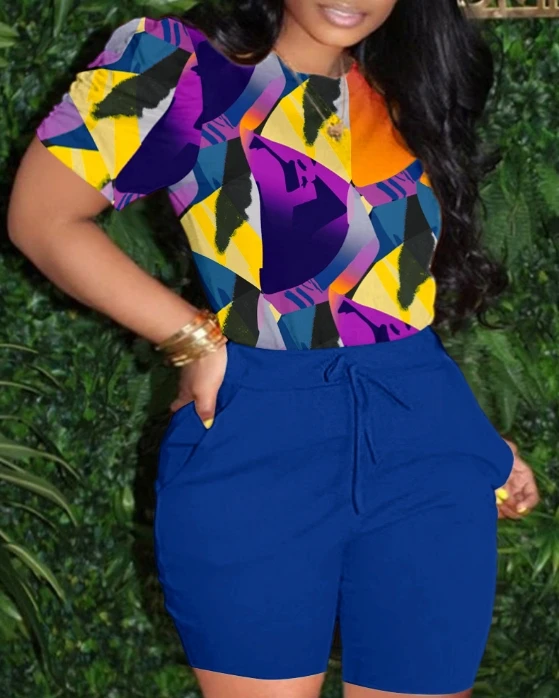 

Женский комплект из топа и шортов, повседневный комплект из двух предметов с принтом и пузырьковым рукавом, одежда для женщин, лето 2024