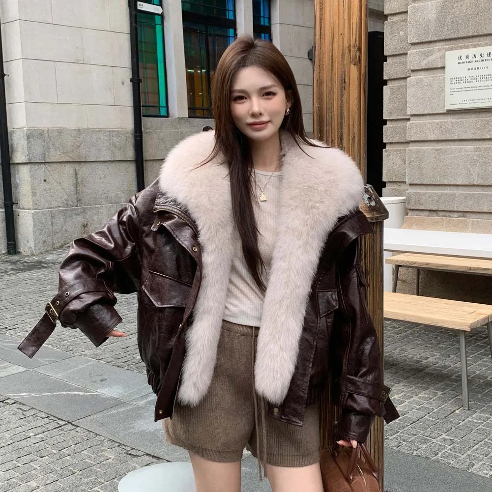 

fox Fur Collar coat Women 2025 Winter New Goose down Jacket Warm Fluffy Collar Zipper Closure