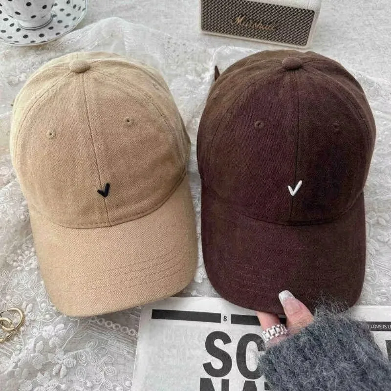 Best Seller All Season Fashion Embroidery Baseball Brim Retro Baseball Hat Sunscreen Cotton Duck Tongue Hat Outdoor Breathable