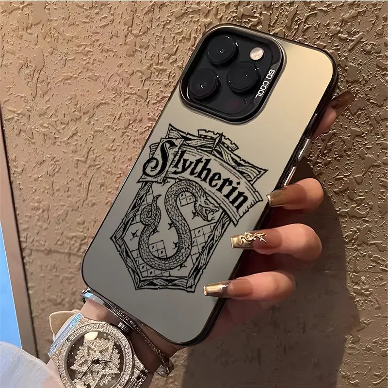 

Harry Potter Cartoon Anime Phone Case Hogwarts Slytherin Protective Cover Phone Graffiti Decoration for IPhone 16 Promax