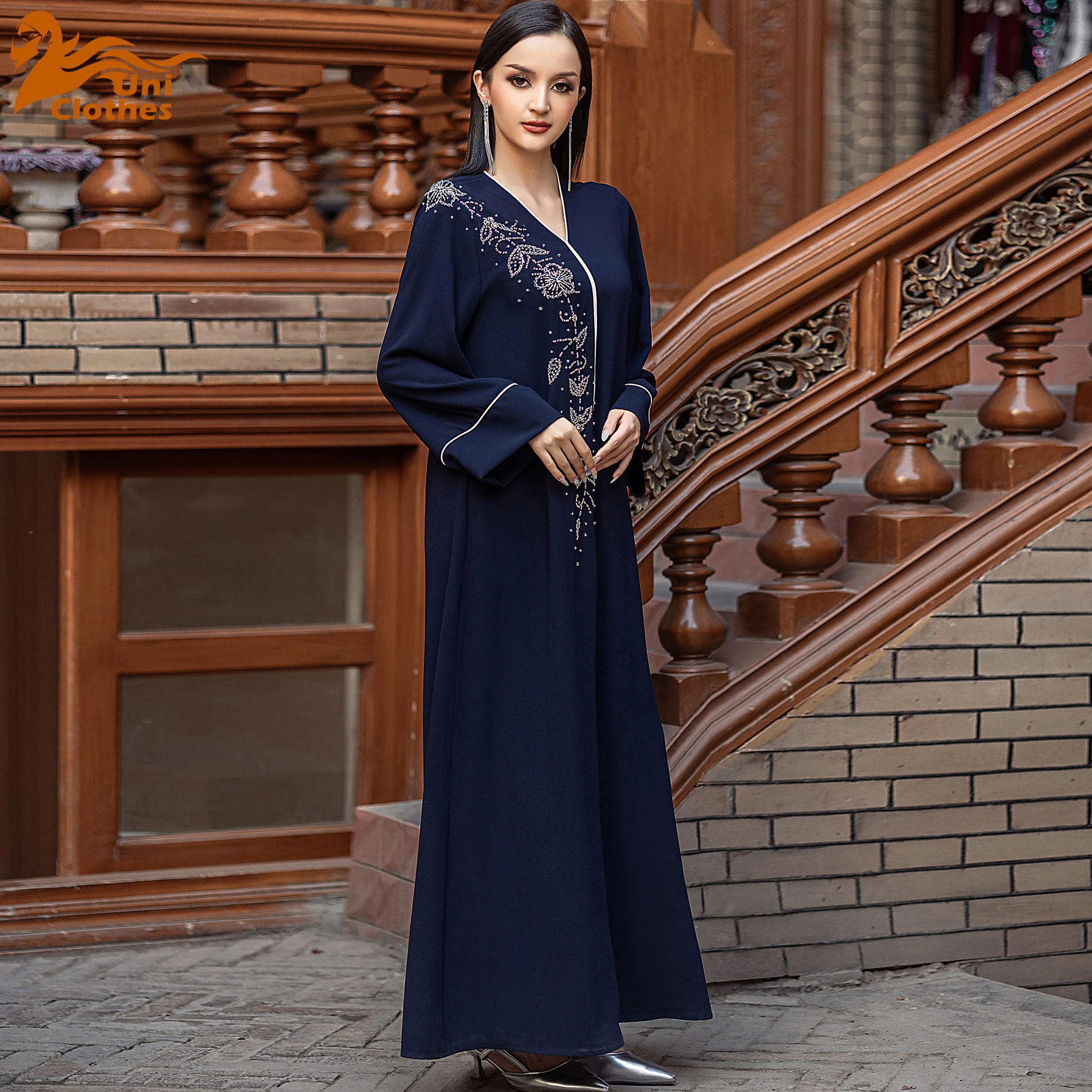 

Мусульманское платье UNI для женщин, вечерние платья Абая, Ид с v-образным вырезом и бриллиантами, элегантное платье Джалабия в арабском стиле, халат Марокко, Рамадан, кафтан