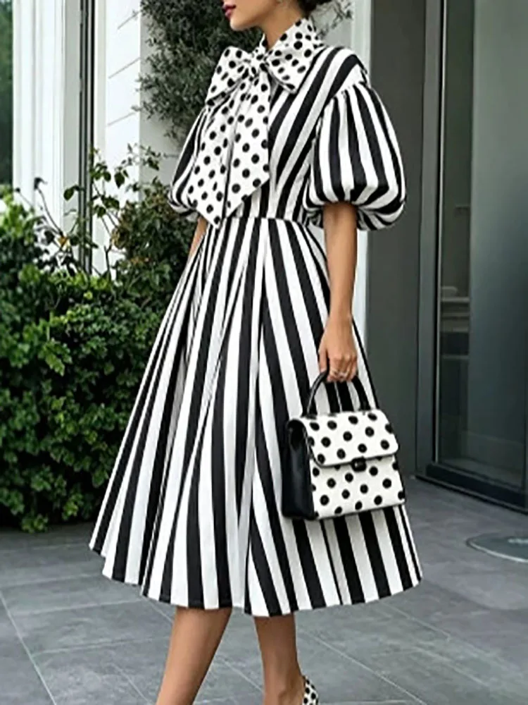 Gepunktetes A-Linien-Swingkleid mit Schleifenkragen und Puffärmeln, Damen-Midikleid mit Streifendruck, Vintage-Partykleid mit hoher Taille und lockerer Passform