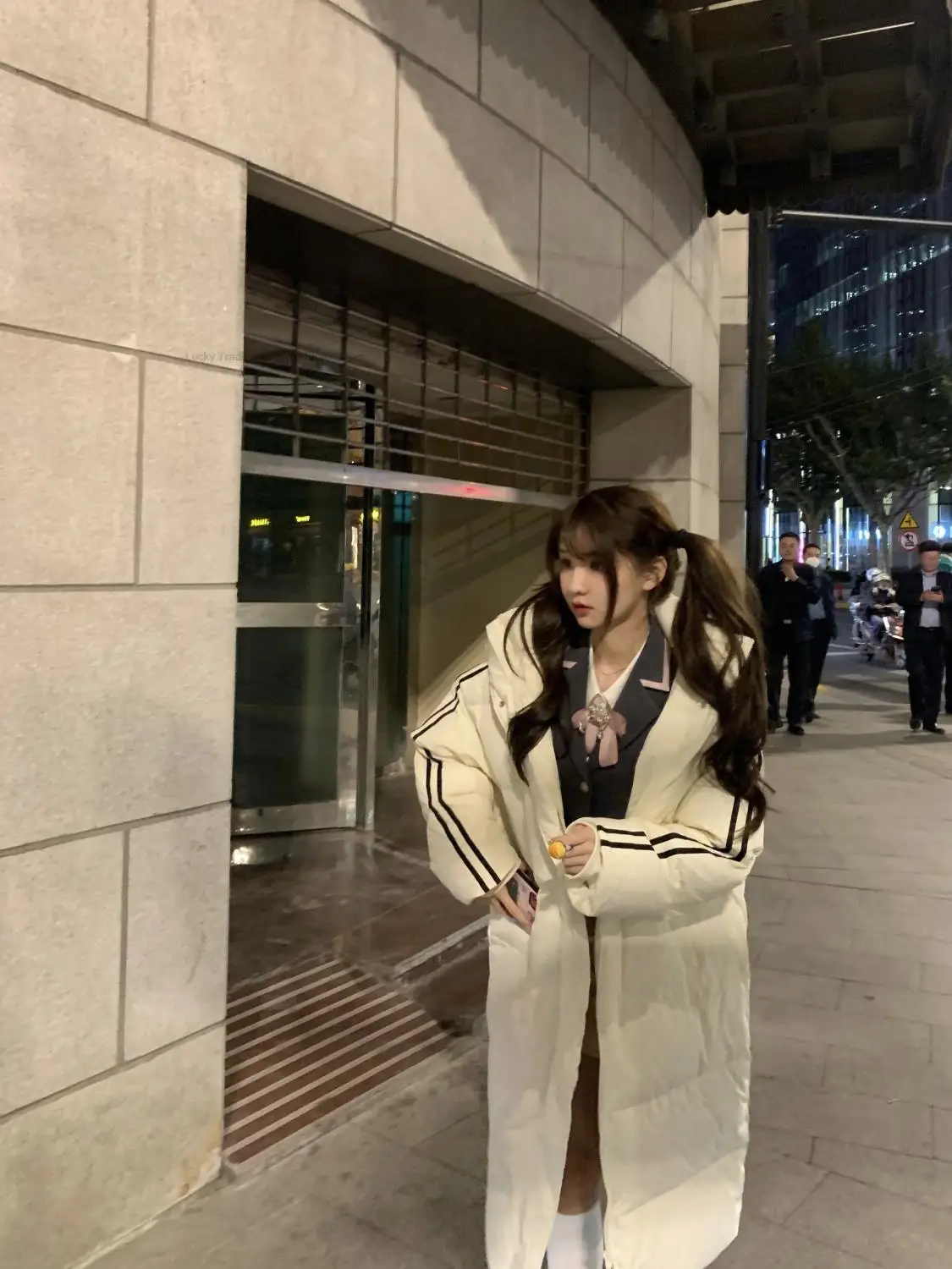 Coreia japonesa Estilo Menina Uniforme Escolar Menina Moda Sexy Wear Jk Suit Casaco + Camisa de manga comprida + Hip Wrap Saia 3-Piece Terno