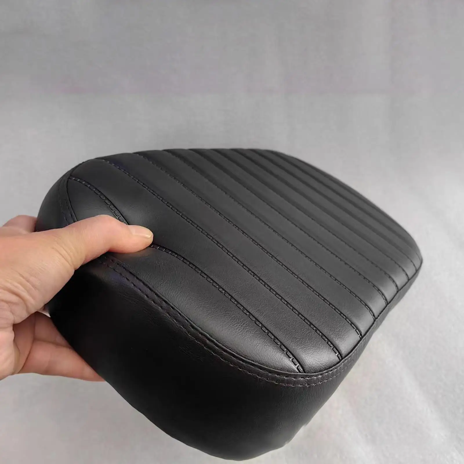 

Rear Seat Cushion, Bike Saddle Wearproof Universal Accessories Rainproof Comfortable Soft Manned Cushion