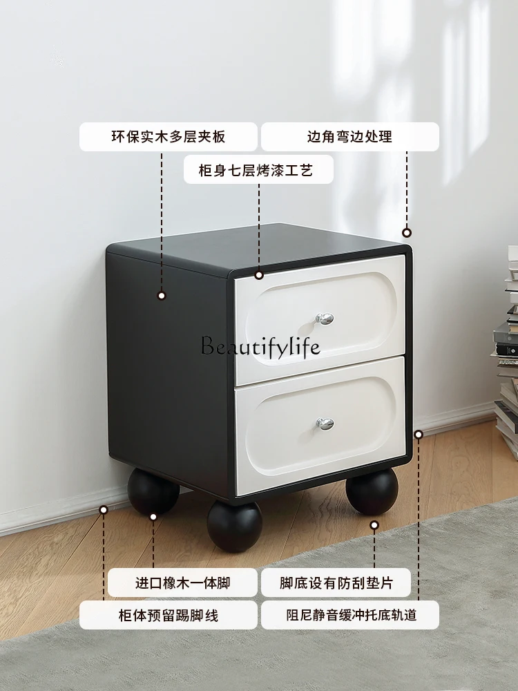 -* طاولة بجانب السرير عتيقة كريمية فرنسية لغرفة النوم، خزانة بجانب السرير من الخشب الصلب باللونين الأبيض والأسود