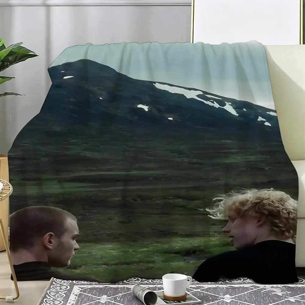 

Movie T-Trainspotting Classic Movie Throw Soft Warm Flannel Fleece Throw Blanket, Cozy Plush for Sofa Bed & All Seasons