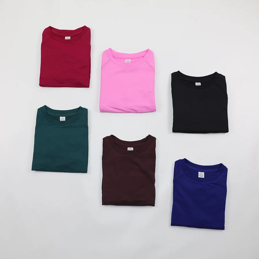 Round Neck Long Sleeve Gym Top Women High Stretch Seamless Yoga Shirts with Thumb Holes Body Fit Workout Tops Pilates Clothes