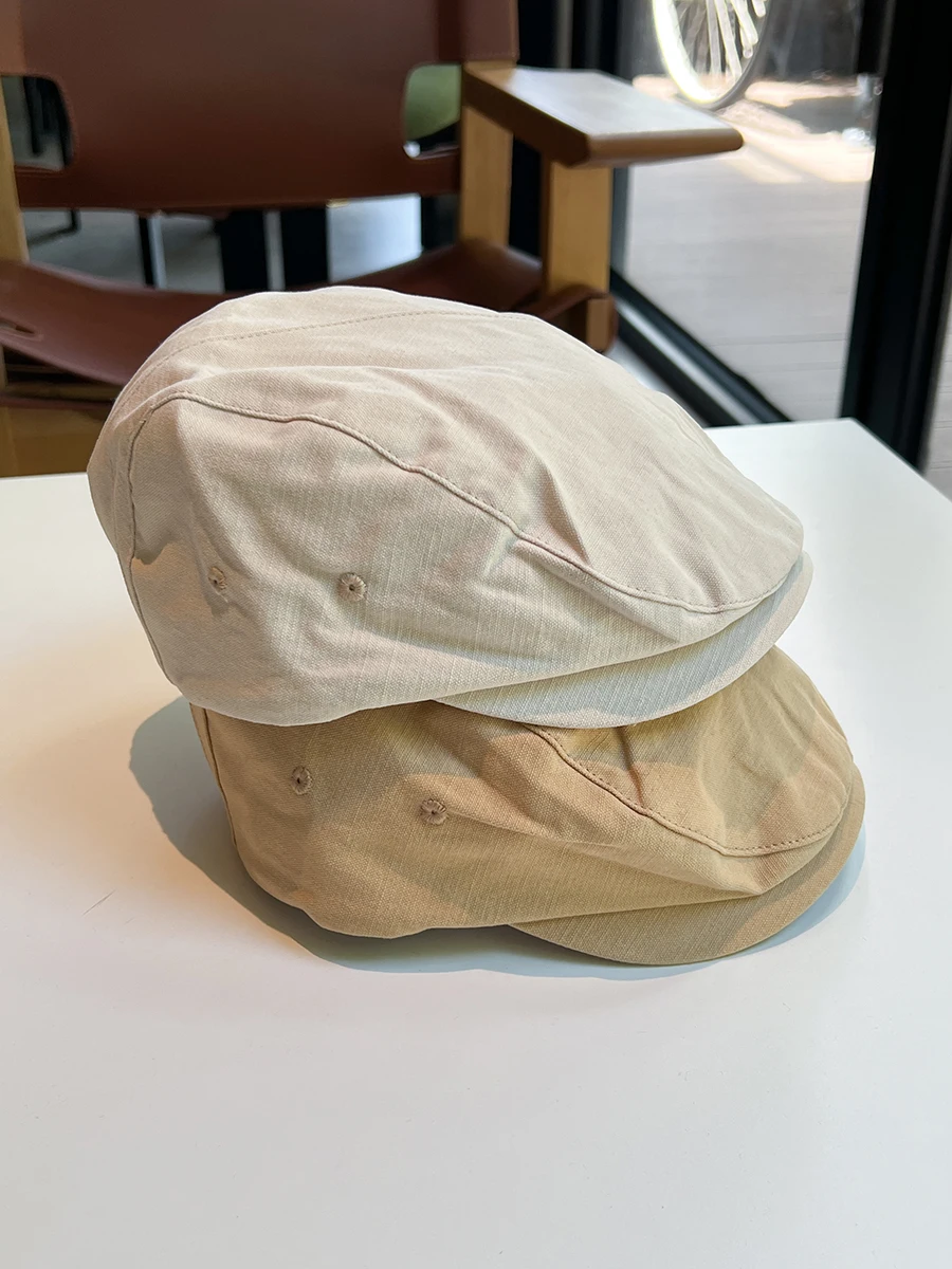 

Vintage Casual Forward Cap for Women, All-Season Versatile Street Fashion Duckbill Cap, Artist Cap for Women