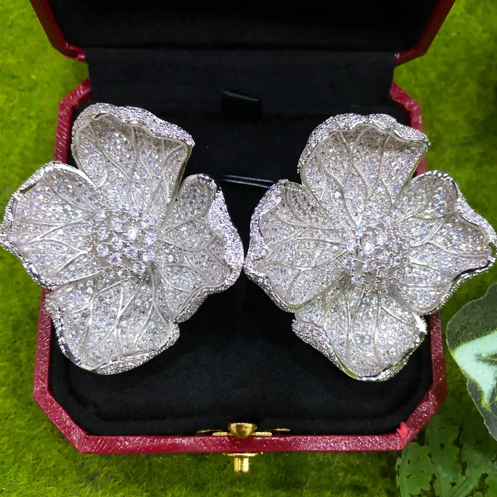

Soramoore Luxury Big Flower Earrings Trendy Cubic Zircon Indian Earrings For Women Wedding Engagement Party JEWELRY GIFT