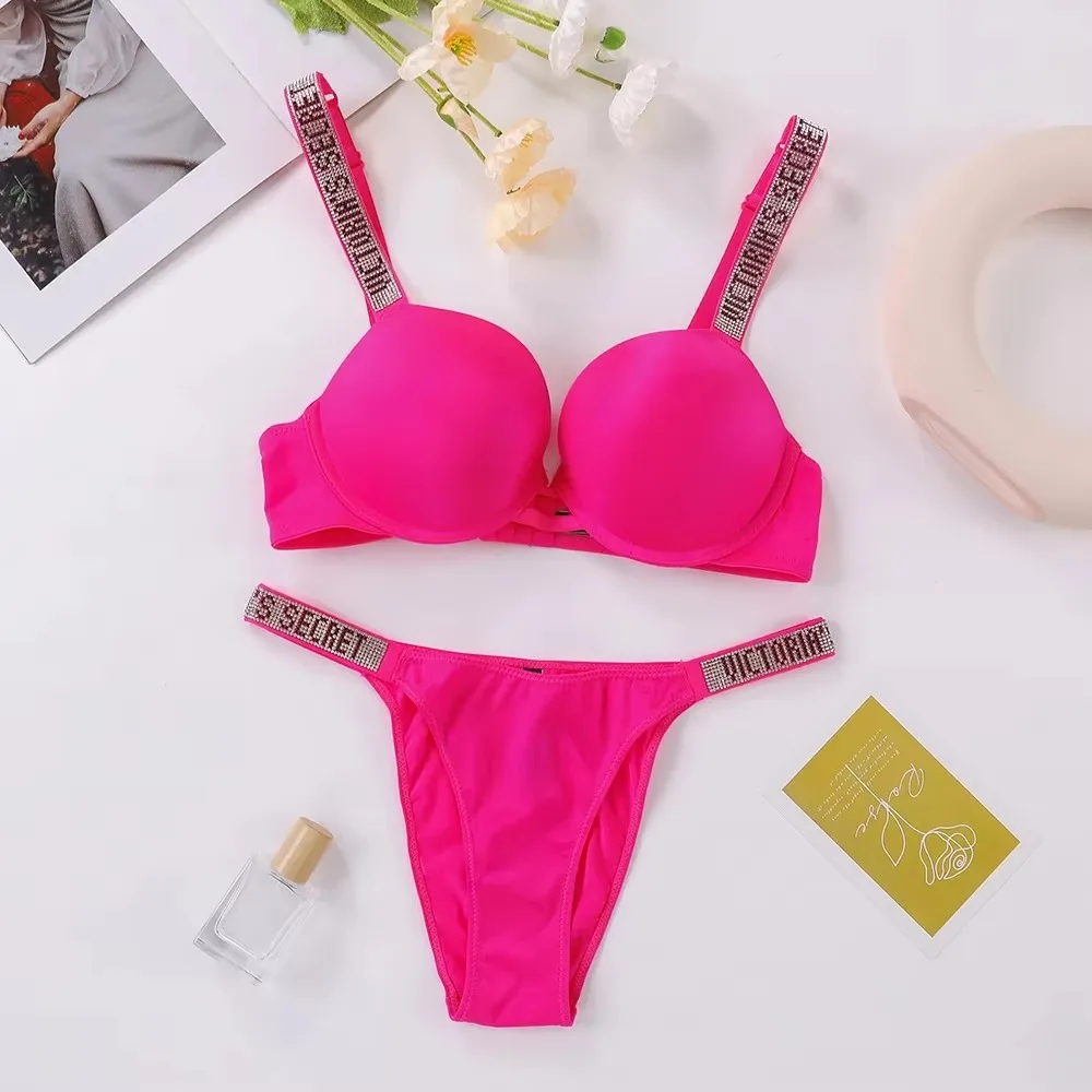 Victoria's Secret Nieuwe Klassieke BH en Slip Set Kant Lingerie Sets Dames Sexy Lingerie Set Kant Trim Ondersteunend Verstelbaar
