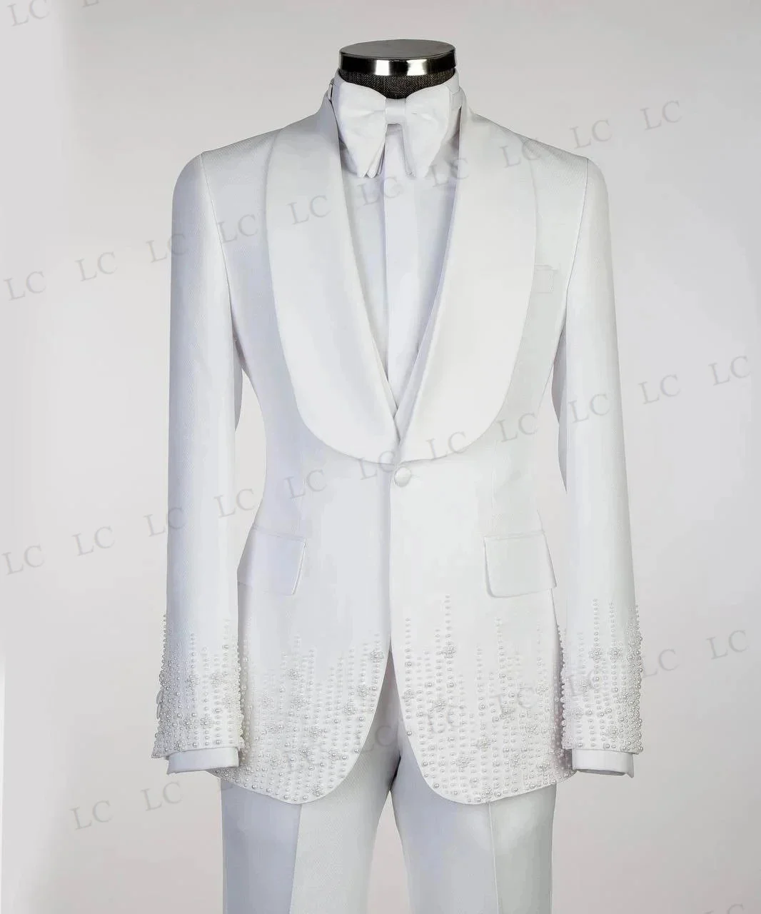 3 Pieces Pearls Men Suits One Button Wide Satin Lapel Beads Uniform Design Ceremony Formal Prom Wedding Groom Custom Plus Size