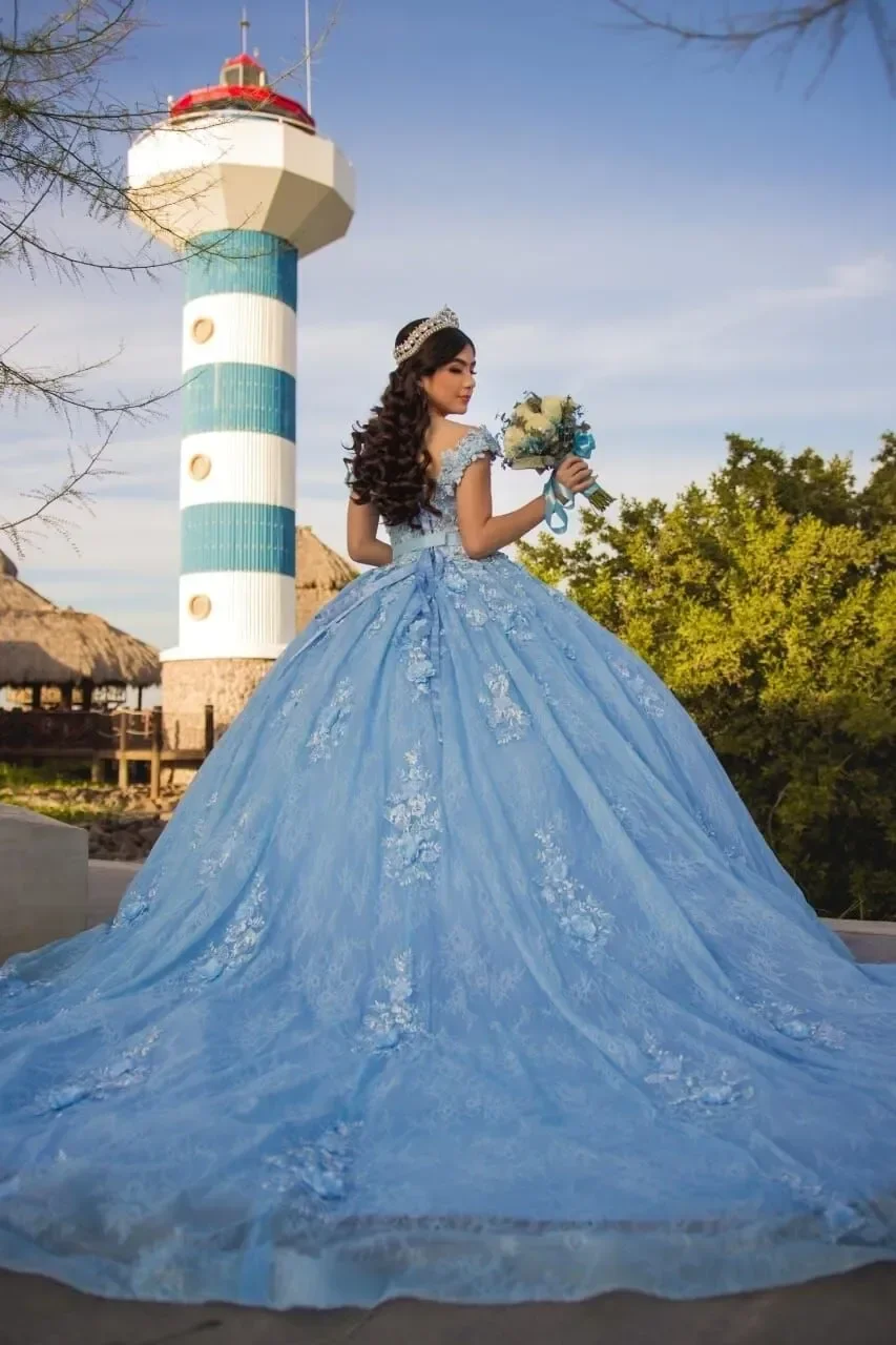 Abiti da ballo di lusso azzurri Quinceanera Abiti da ballo Abiti da ballo Abiti da laurea di compleanno in pizzo con applicazioni floreali 3D personalizzati