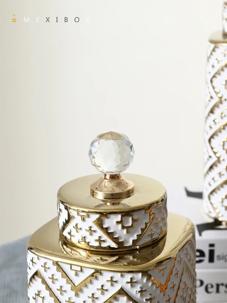 Ceramic Crystal Decorative Jar Checkmate can Geometric Golden Relief Jars Storage Tank Vase Storage container Home Decoration