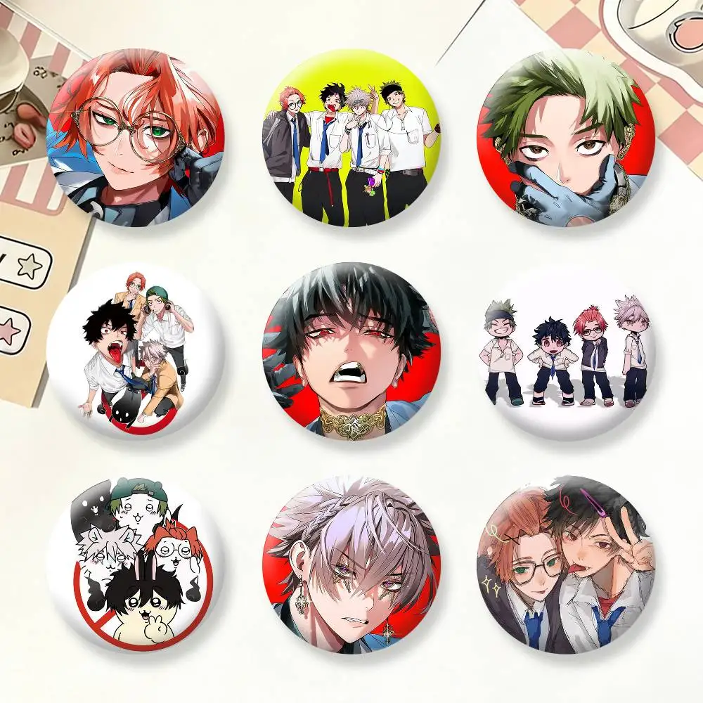 

Cool P-Phantom Busters Comic Brooches Cartoon Badge Pins Backpack Hat Accessories Friend Gift