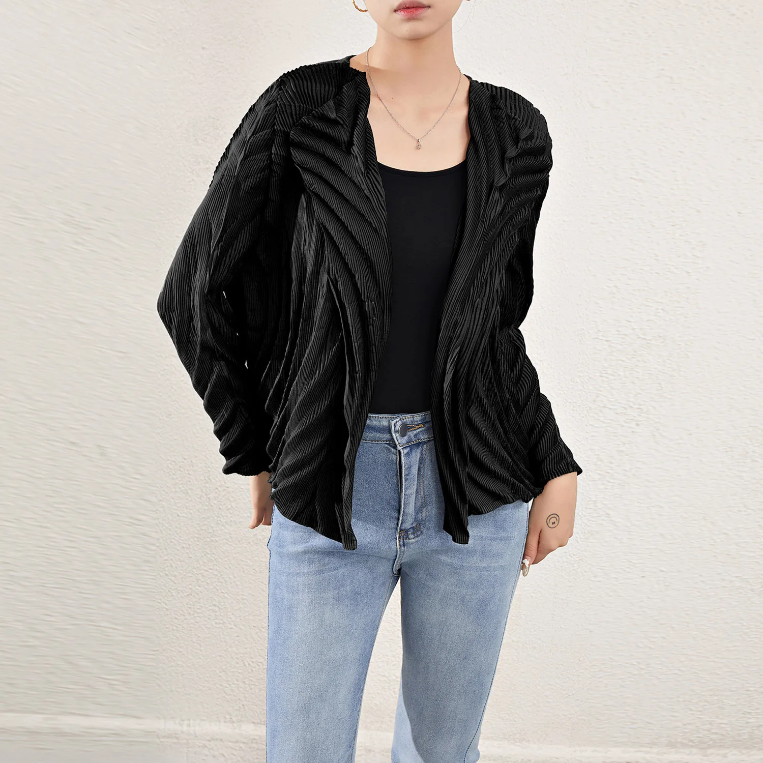 

Miyake Pleated Irregular Jackets Women Lapel Full Sleeve Open Stitch Vinatge Style Loose 2025 Female Solid Color Clothing