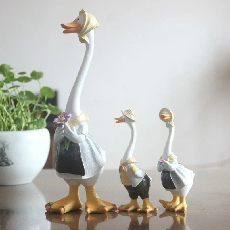 Garden Statue Resin Duck Craft Figurines Duck Family Member Courtyard Ornaments Artwork Animal Sculptures Modern Home Decor