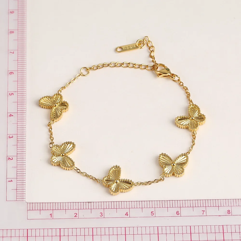 Hot Sale Animal Laser Butterfly Bracelet Necklace Earrings Set Gold Silver 316L Waterproof Non Tarnish Jewellery Ladies Clover