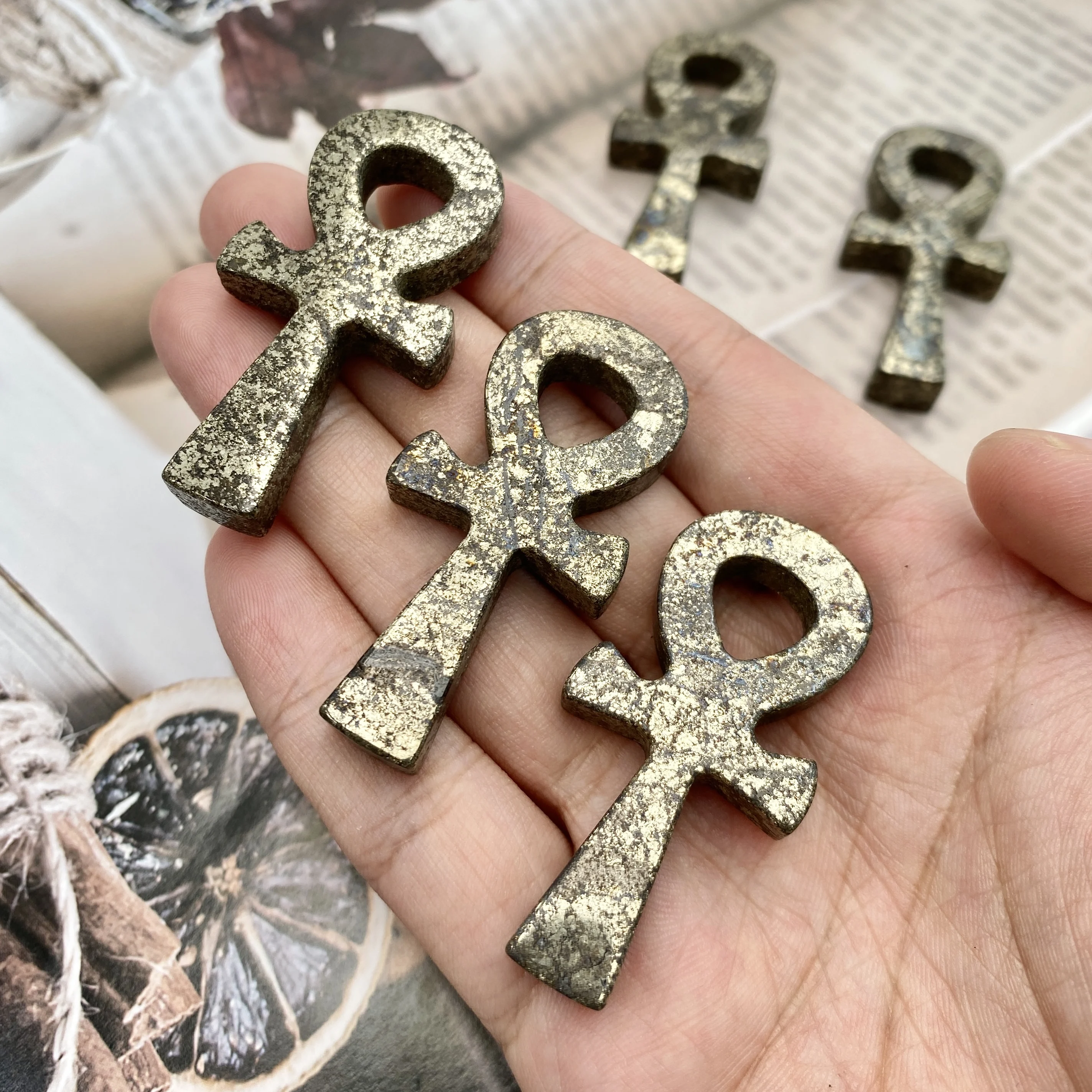 1PC High Quality Natural Copper Ore Anka Cross,Birthday Gift,Men Gift,Scene Decoration,Crystal Ornaments,Table Decoration.