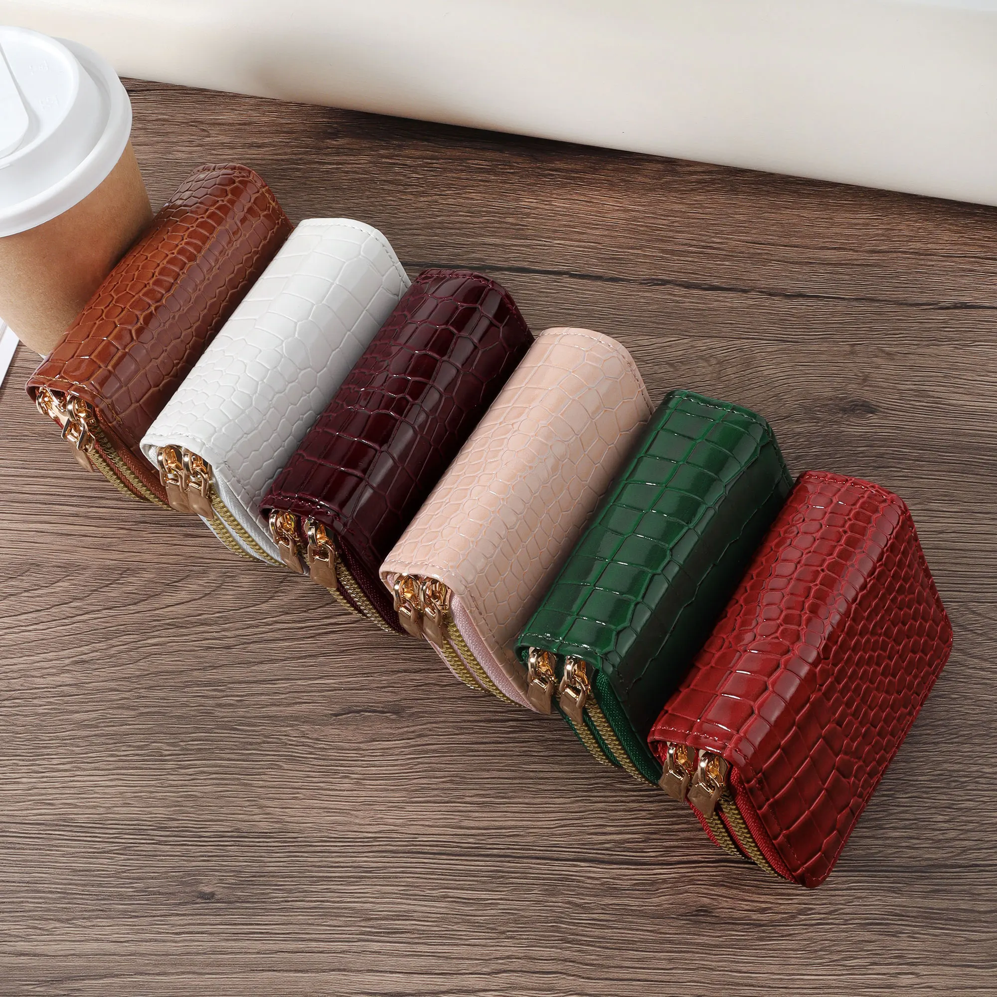 Women's Minimalist Short Wallet Zipper Around Casual Clutch Purse, Versatile Card Bag