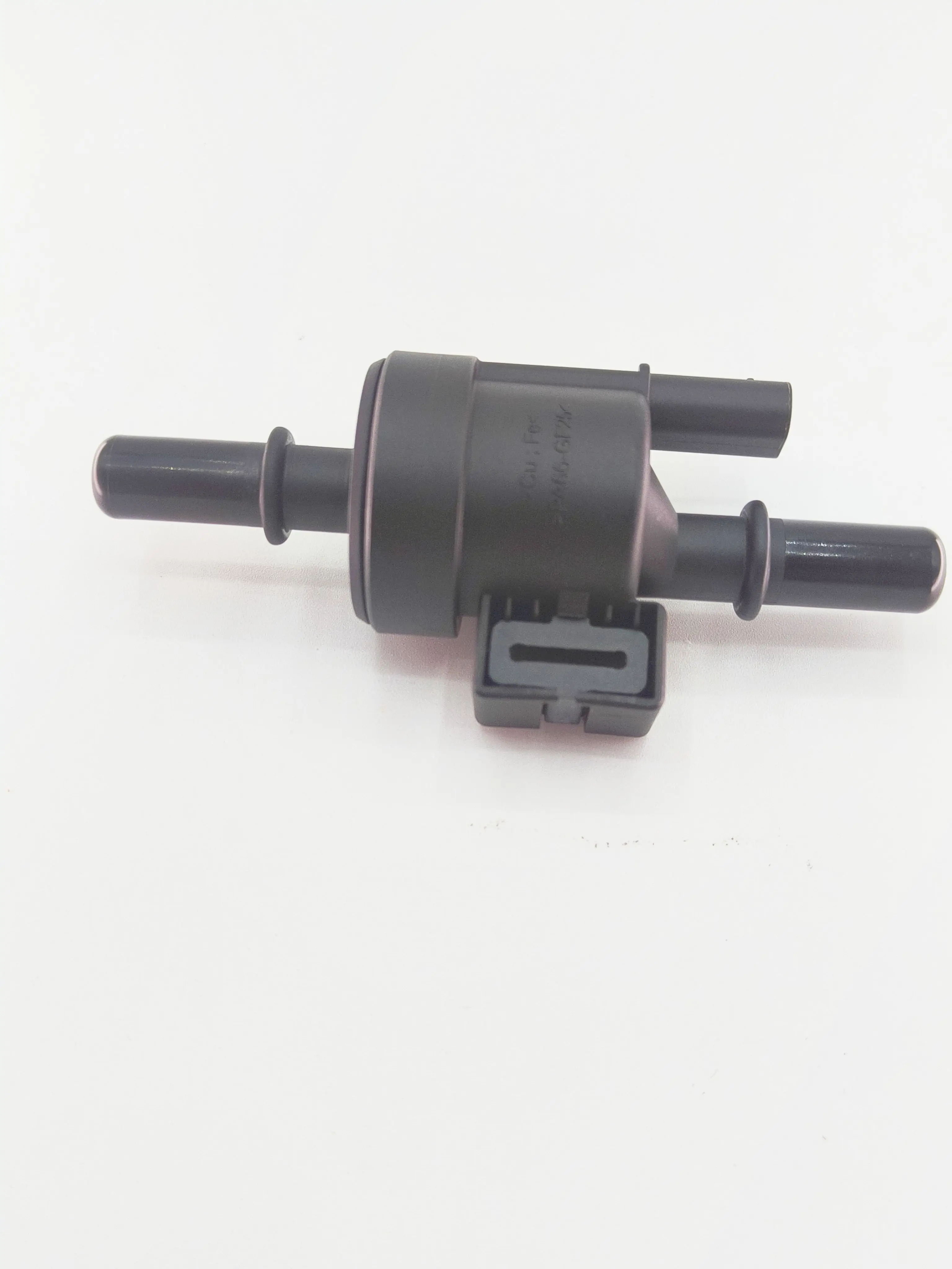 Carbon Canister Solenoid Valve for Changan UNI-T/UNI-V F01R00KA03,F01R00KA06