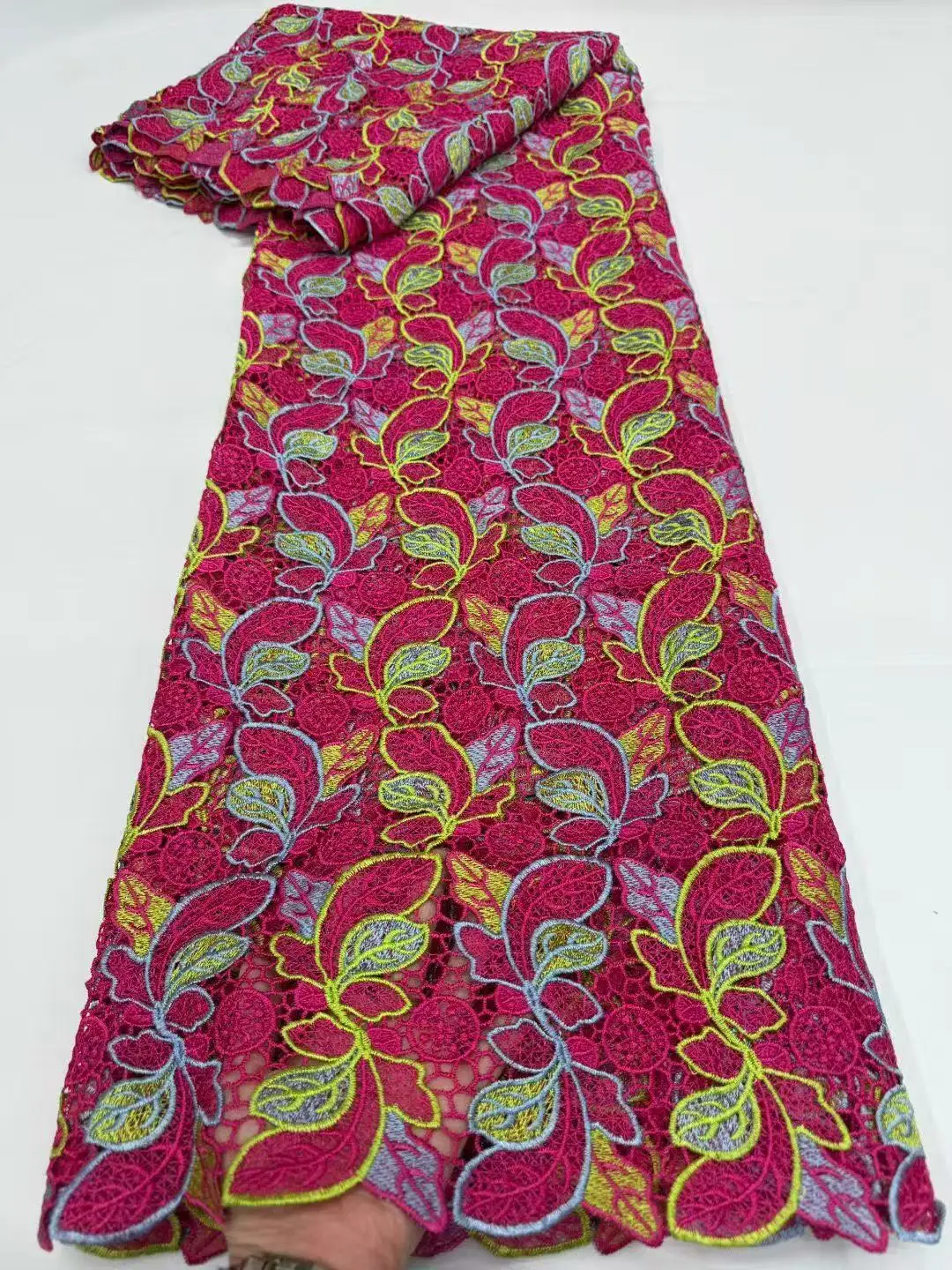 

Роскошное разноцветное нигерийское кружево, растворимое в воде, с камнями, высококачественное африканское гипюрное кружево для пошива одежды