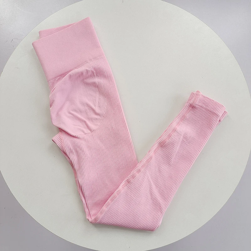 

European and American Seamless Sports Hip Lift Thread No Embarrassment Line Yoga Clothes Women's Running Fitness Pants